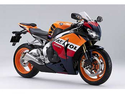 人気のＣＢＲ１０００ＲＲに期間限定車登場