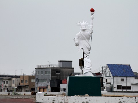 東日本大震災から２年。復興を妨げてとなる資材の高騰