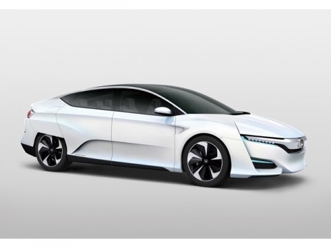 やや予定よりも遅れ気味ながらトヨタ「MIRAI」の追撃態勢を発表したホンダ製新型燃料電池車