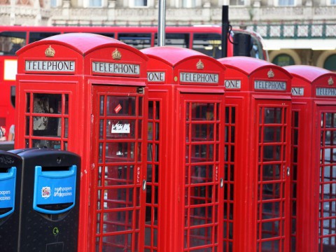 NYCが公衆電話ボックスを無料Wi-Fi化　世界の都市で進化する公共ネットワーク