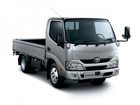 トヨタ、基幹小型トラック「ダイナ」「トヨエース」に自動ブレーキ標準装備