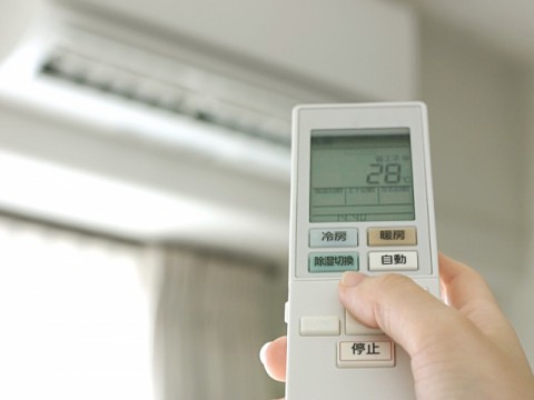 夏にエアコンを使っても『暑さで寝苦しい』人が6割以上　日本の夏の厳しい状況