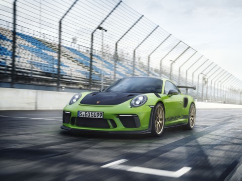 モータースポーツに特化したポルシェ「911GT3 RS」 価格決定