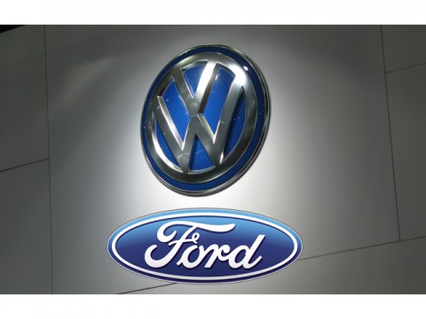 独VWと米フォードが世界規模で提携、世界販売1700万台のアライアンス誕生