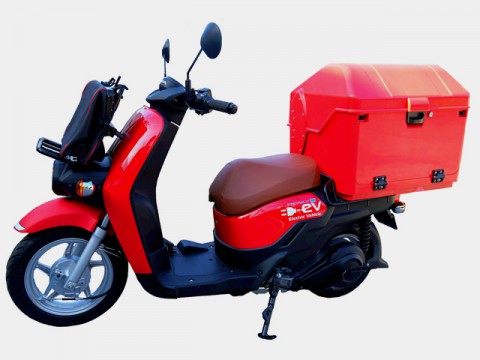 郵便配達は「クリーンで静か」な電動バイクで、日本郵便とホンダ正式発表