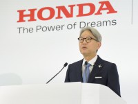 HONDA代表執行役社長・三部敏宏氏