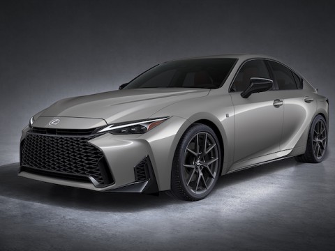 LEXUS、走りのコンパクトFRセダン、「IS」改良新型リリース　当面IS350とIS300hの2本立て展開