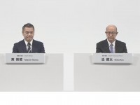 自動車上半期決算−1