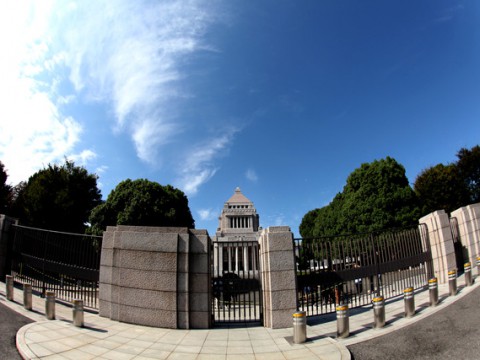 補助金でも生活費は下がらない。物価高が続く「構造」の正体