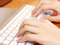 画・IT人材、200万人に増やせるか　人材育成と労働環境改善か_課題