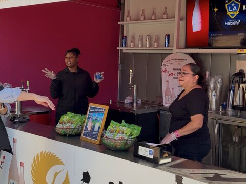 日本酒はなぜサッカースタジアムへ？　白鶴酒造がLA Galaxyと組む理由