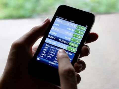 どうして株の取引には規制があるのか。あなたの資産を守るルールの正体