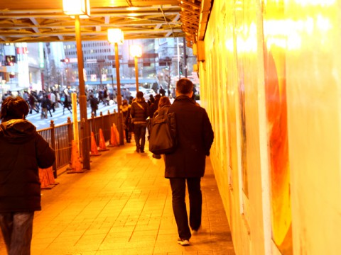 労働時間は最低水準でも「仕事が終わらない」理由。人手不足が背景