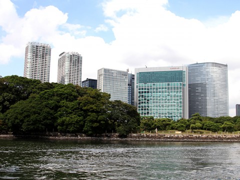 景気循環とは何か。経済が「山と谷」を繰り返す仕組み