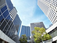 画・「価格転嫁できず」企業の6割超。企業の9割超「原価高騰で悪影響」。全額転嫁は4％のみ。