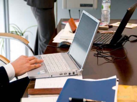 AIは仕事を代替するのか　GPT-5.5の意味