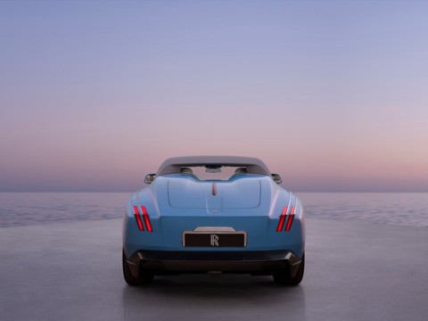 ロールス・ロイス新EV　価値は“作品性”へ